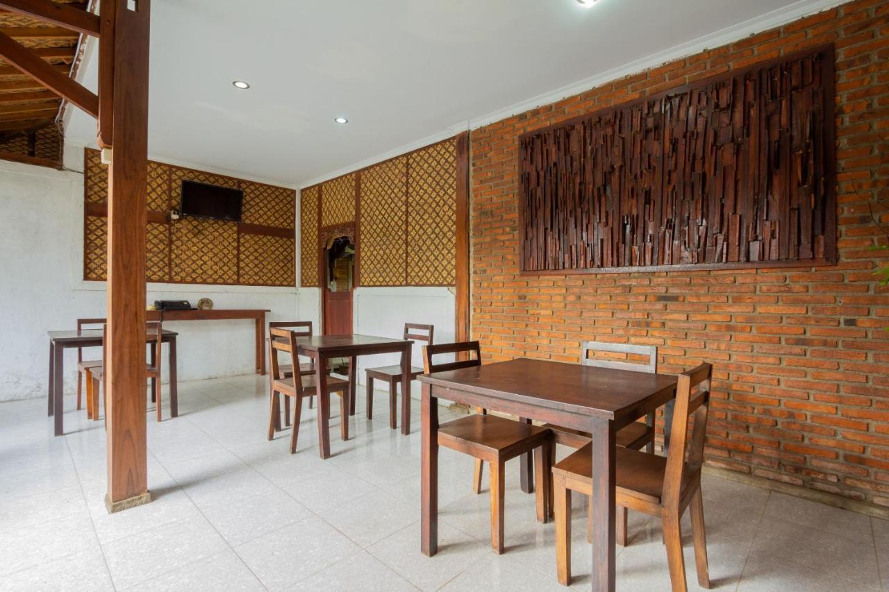 Abhaya Mudra Homestay Magelang Extérieur photo